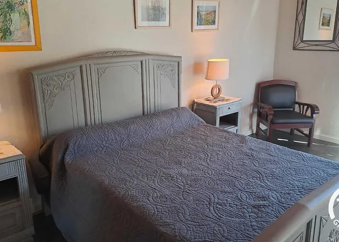 Au Pre Hébergement de vacances Rueges